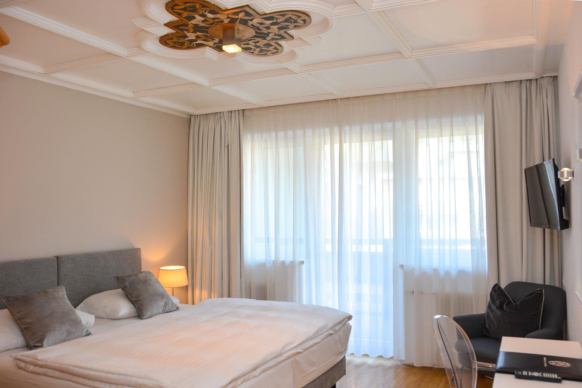 Q! Hotel Maria Theresia Kitzbuhel Ngoại thất bức ảnh