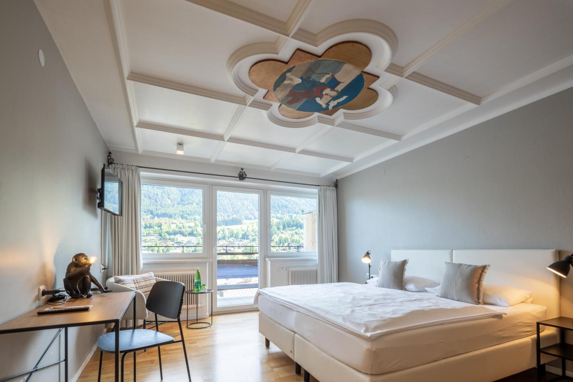 Q! Hotel Maria Theresia Kitzbuhel Ngoại thất bức ảnh